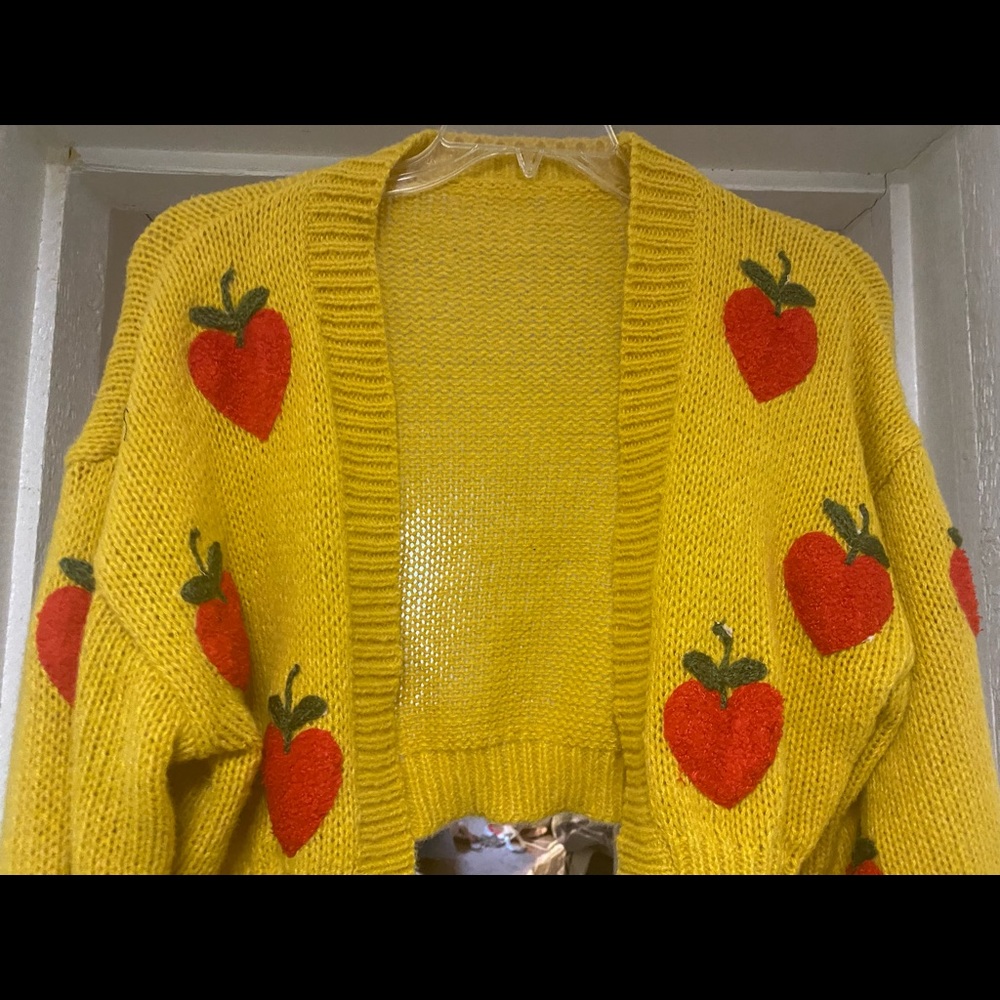 Cute crop mustard cardigan